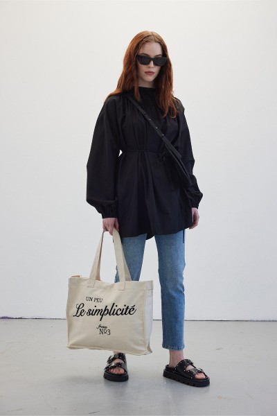 YAKASI BÜZGÜLÜ TUNİK SİYAH 