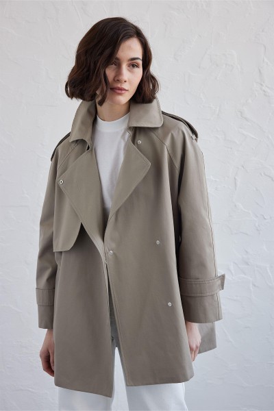 OVERSIZED SHORT TRENCH COAT UNRIPE ALMOND 