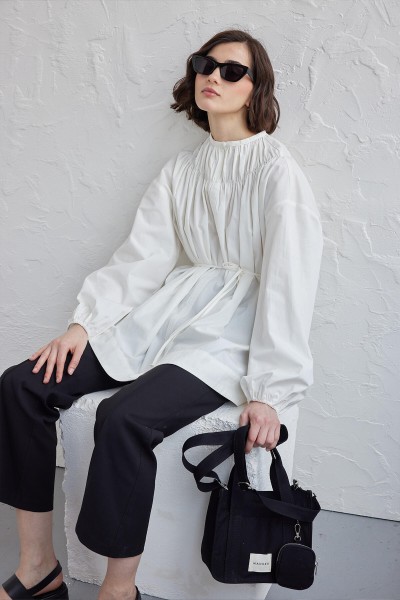 YAKASI BÜZGÜLÜ TUNİK EKRU 