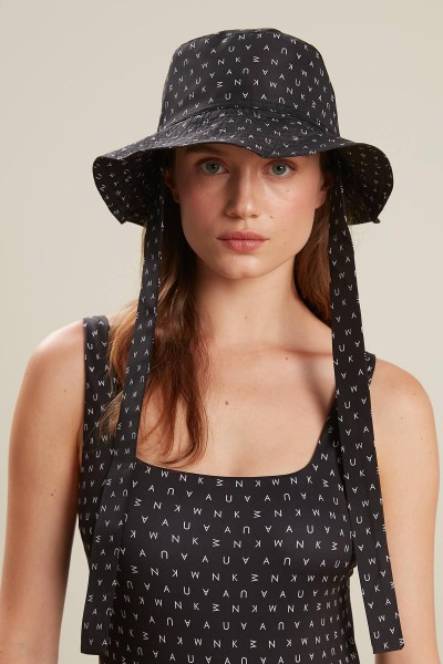 CONNECTED BUCKET HAT LOGO 