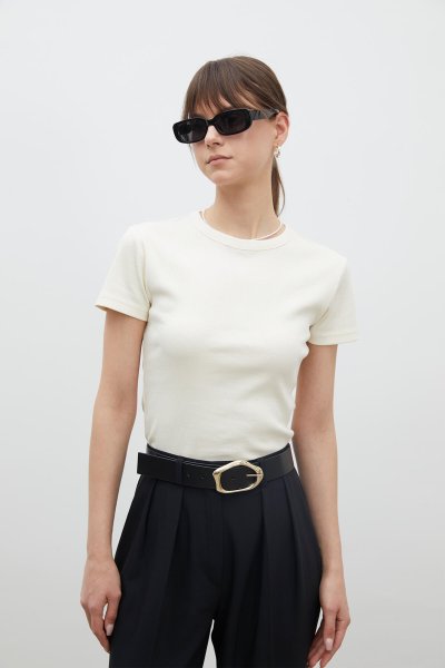 FİTİLLİ KISA KOLLU FİT BODY VANİLYA 