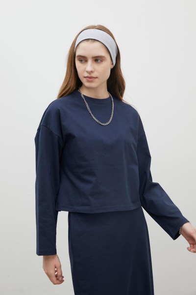UZUN KOLLU PAMUKLU CROP TSHIRT LACİVERT 