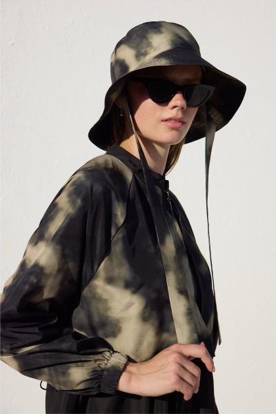TIE BUCKET HAT FLU BATİK 