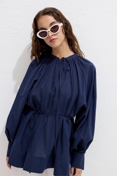 BAĞCIK DETAYLI VUAL TUNİK LACİVERT 