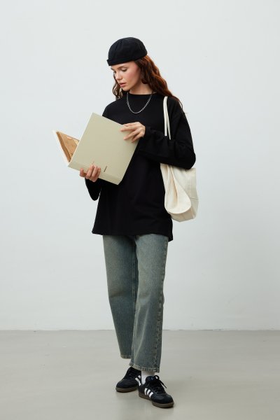 OVERSIZE PAMUKLU UZUN KOL TSHIRT SİYAH 