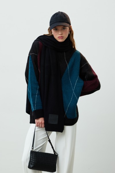 COZY SOFT TEXTURED SCARF BLACK 