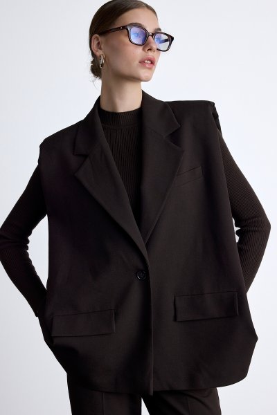 GENİŞ OMUZLU YELEK ACI KAHVE 