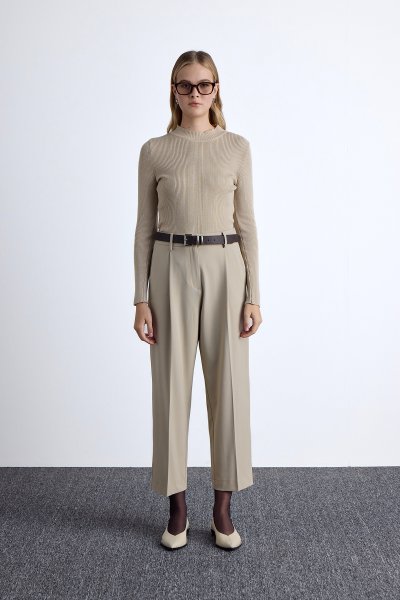 CLASSIC CUT PLEATED DETAIL TROUSERS BEIGE 