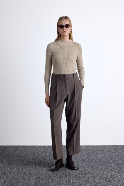 CLASSIC CUT PLEATED DETAILED TROUSERS MINK 