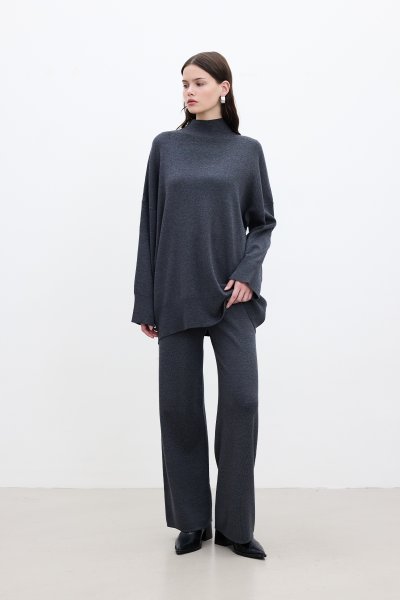 STRAIGHT LEG KNIT TROUSERS IN ANTHRACITE 