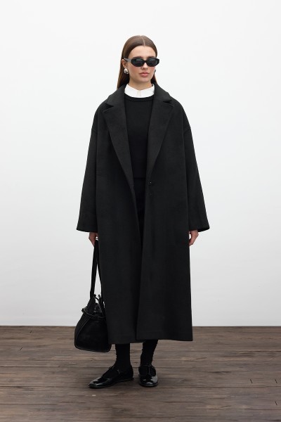 PLAIN CLOSURE CACHET COAT BLACK 