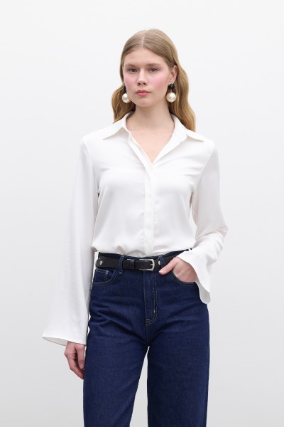 SATIN FIT CUT SHIRT ECRU | Manuka 