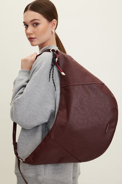 SOFT LEATHER OVAL CROSSBAND BAG CLARET RED 