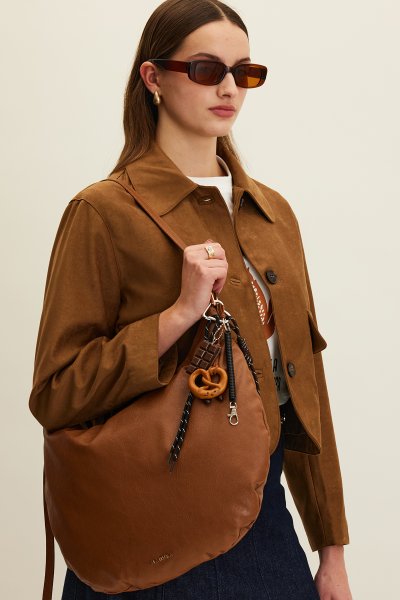 SOFT LEATHER OVAL SHOULDER BAG CAMEL 
