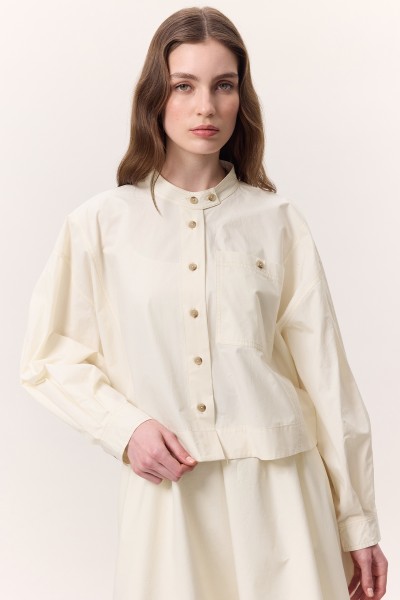 GENİŞ CEP DETAYLI KISA GÖMLEK TEREYAĞI 