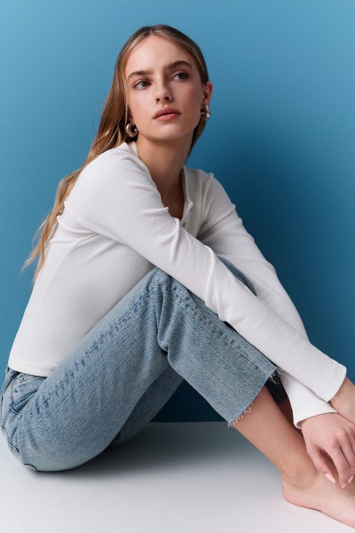 UZUN KOLLU YAKASI ÇITÇITLI BODY EKRU 