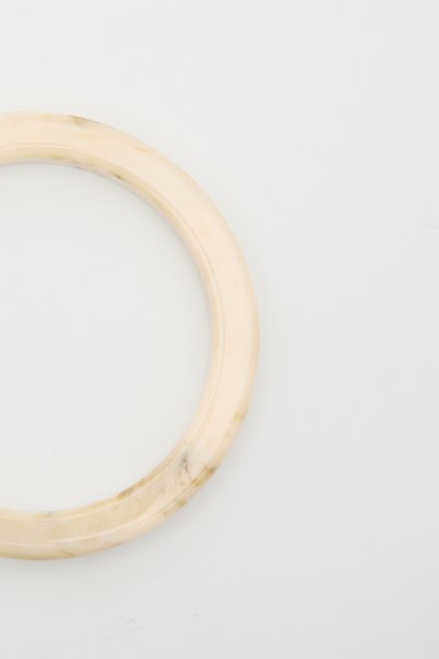 THIN RESIN BRACELET BEIGE 