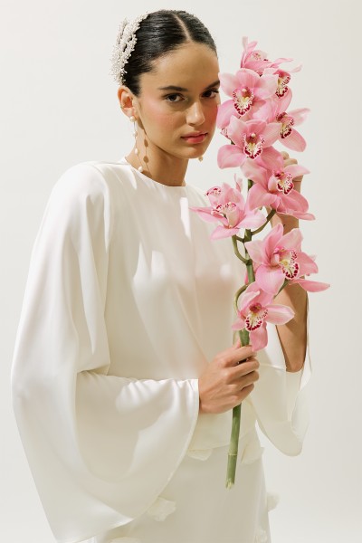 SATIN WIDE SLEEVE BLOUSE ECRU 