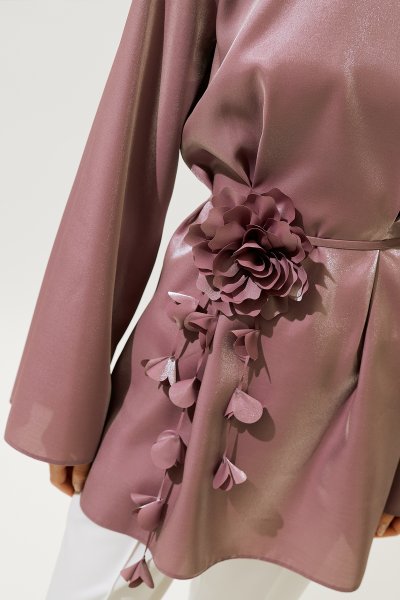 BELT WITH FLOWER CLUSTER LILAC 