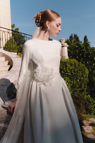 LUNA ÇİÇEK BROŞ EKRU 