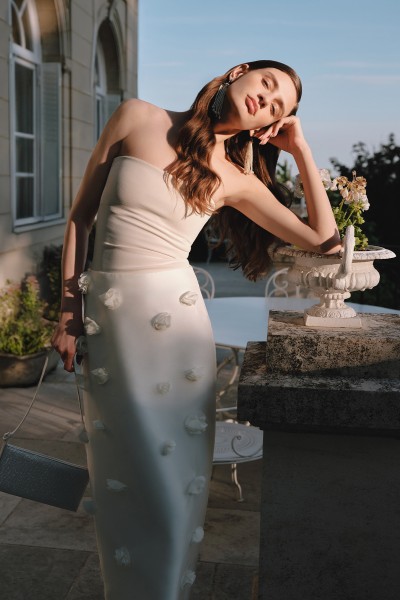 FLORAL APPLIQUE PENCIL SKIRT ECRU 