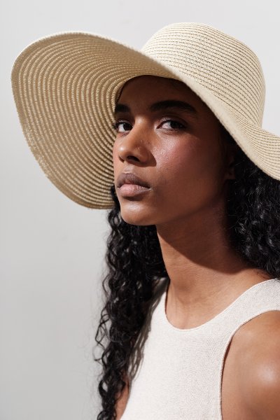 WIDE STRAW HAT BEIGE 