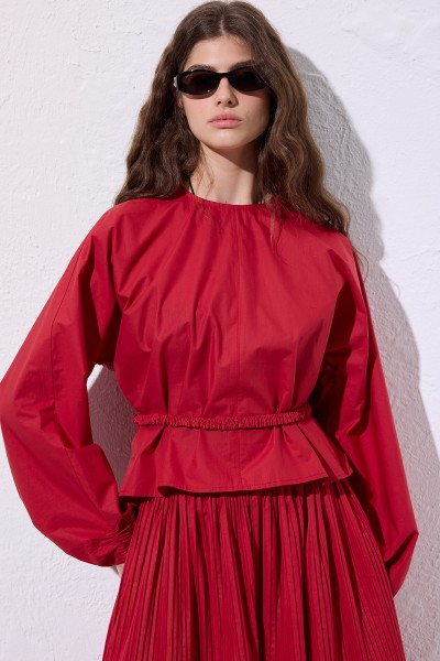 SHORT BLOUSE WITH TIE DETAIL RED 