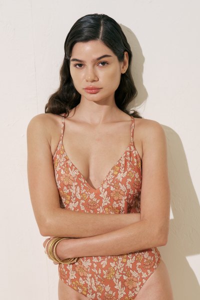 PATTERNED CROSS-STRAPPED SWIMSUIT TERRA FLORAL 