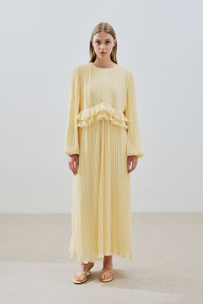 MİLA PİLİSELİ KATLI ELBİSE SOFT SARI 