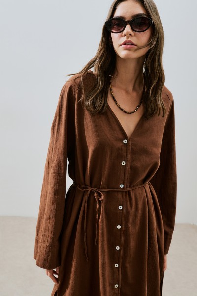 TEXTURED BUTTONED LONG TUNIC BROWN 