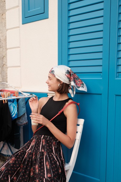 SATEN DESENLİ FULAR DAHLIA 