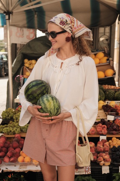 DOKULU İŞLEMELİ KISA BLUZ EKRU 