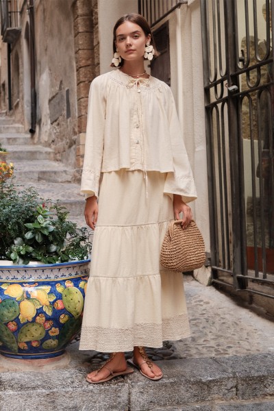 DOKULU İŞLEMELİ KATLI UZUN ETEK SARI 