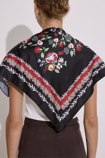 SATEN DESENLİ FULAR LORA 