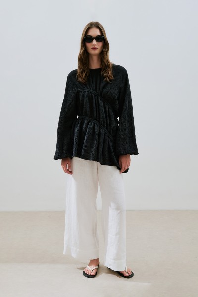 RUCHED TIE TEXTURED TUNIC BLACK 