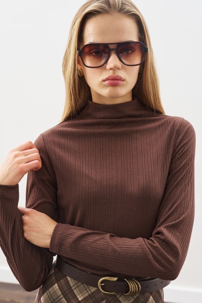 YÜKSEK YAKA BODY KAHVERENGİ 