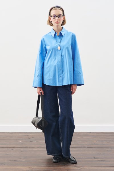 GENİŞ MANŞETLİ KLASİK GÖMLEK MAVİ 