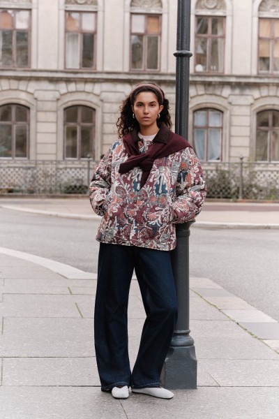 KAPİTONELİ DESENLİ MONT BORDO 