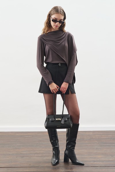 ŞAL DETAYLI DÖKÜMLÜ BLUZ ANTRASİT 