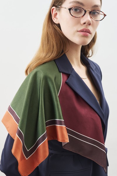 PATTERNED MEDIUM SATIN SCARF NERA-BURGUNDY 