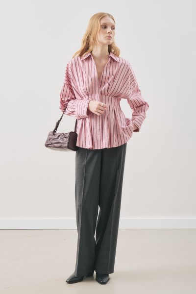 PİLE DETAYLI GÖMLEK PEMBE ÇİZGİLİ 