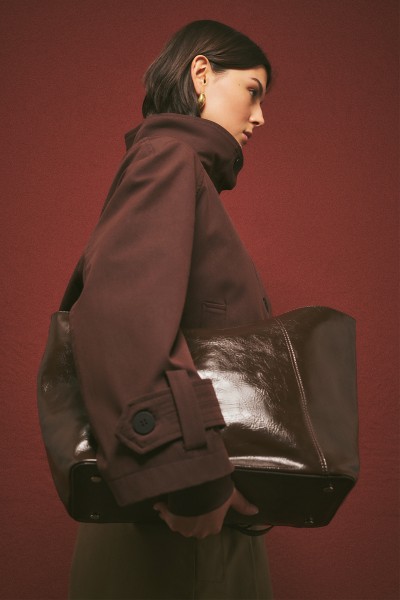 SQUARE TTE BAG BROWN 