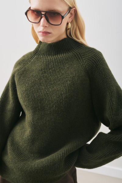 WIDE SLEEVE SWEATER GREEN 
