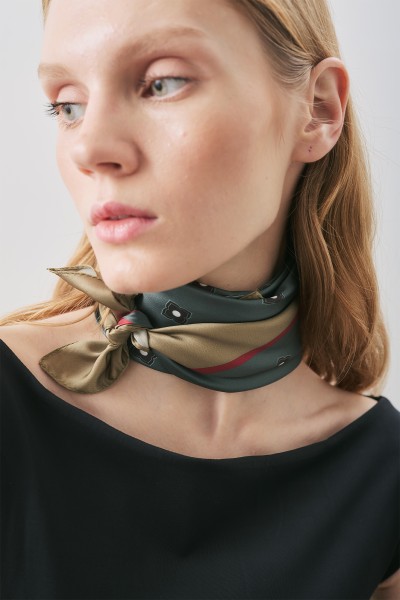 PATTERNED MEDIUM SIZE SATIN SCARF MERCI 