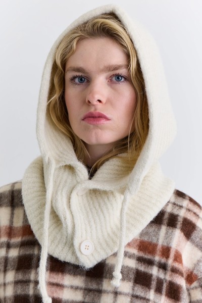 BUTTONED KNITWEAR DIAMOND ECRU 