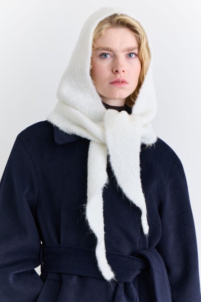 SOFT TEXTURED TIE-DETAIL HOOD ECRU 