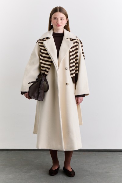 DÜZ KAPAMALI KAŞE KABAN EKRU 