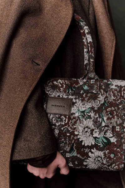 JAKAR DESENLİ TOTE ÇANTA KAHVERENGİ 