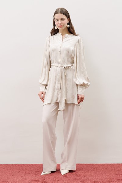 JAKARLI SATEN GÖMLEK VANİLYA