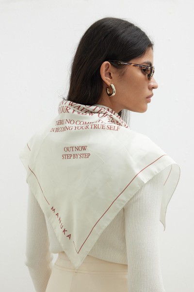 DESENLİ SATEN BOYUN FULARI ABBY-TURUNCU 